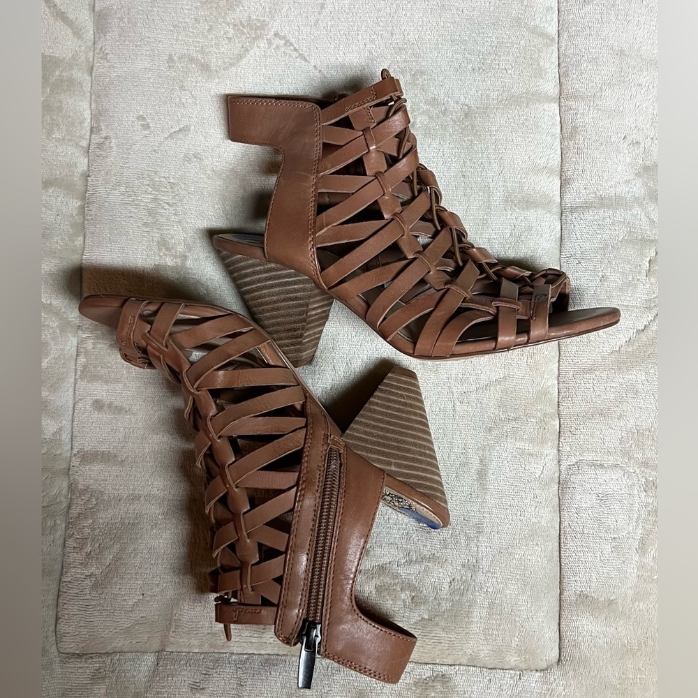 Brand new Vince Camuto cognac brown caged heels with zipper. Size 7.5 - Picture 2 of 3